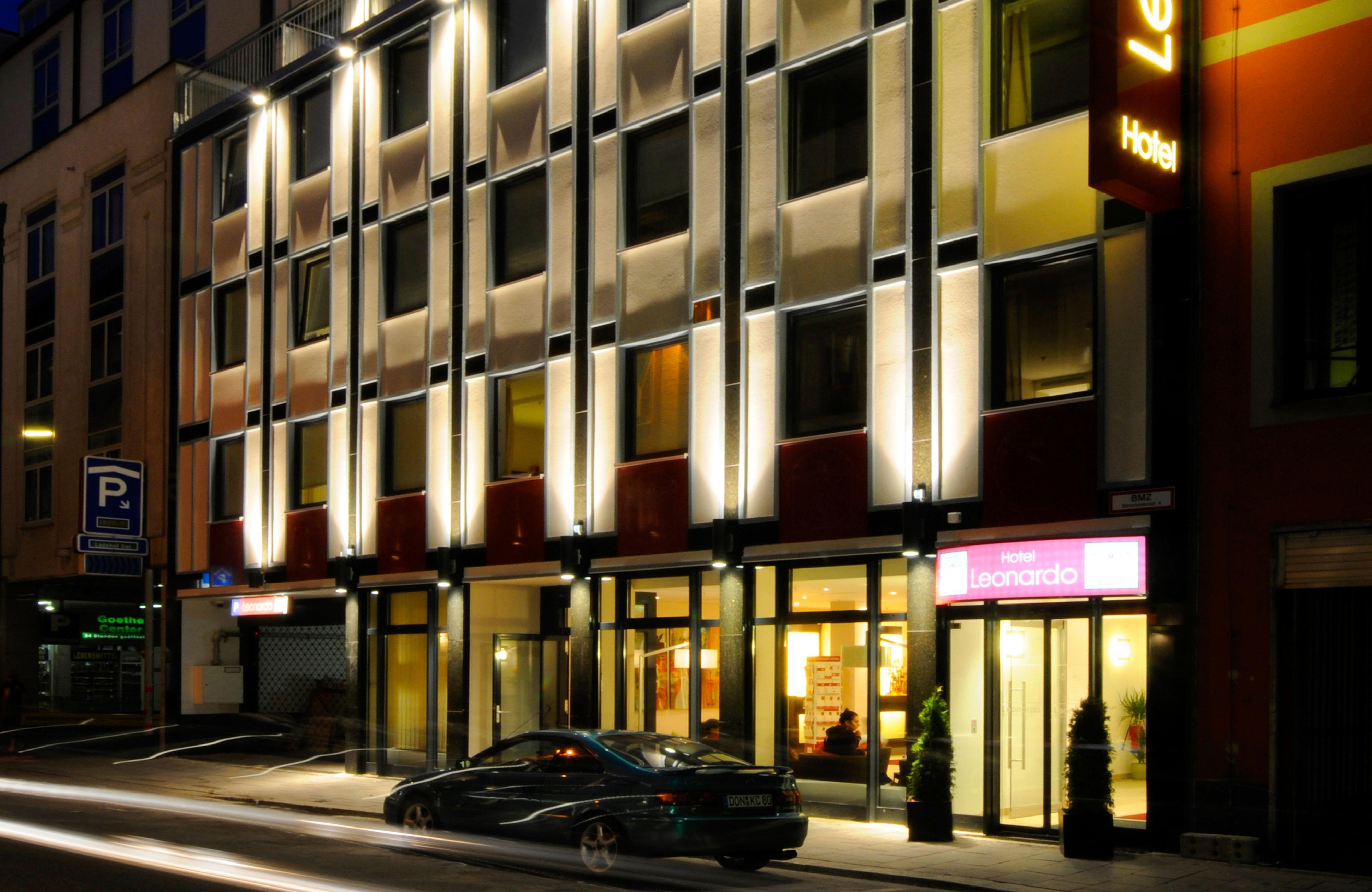 Leonardo Center Hotel