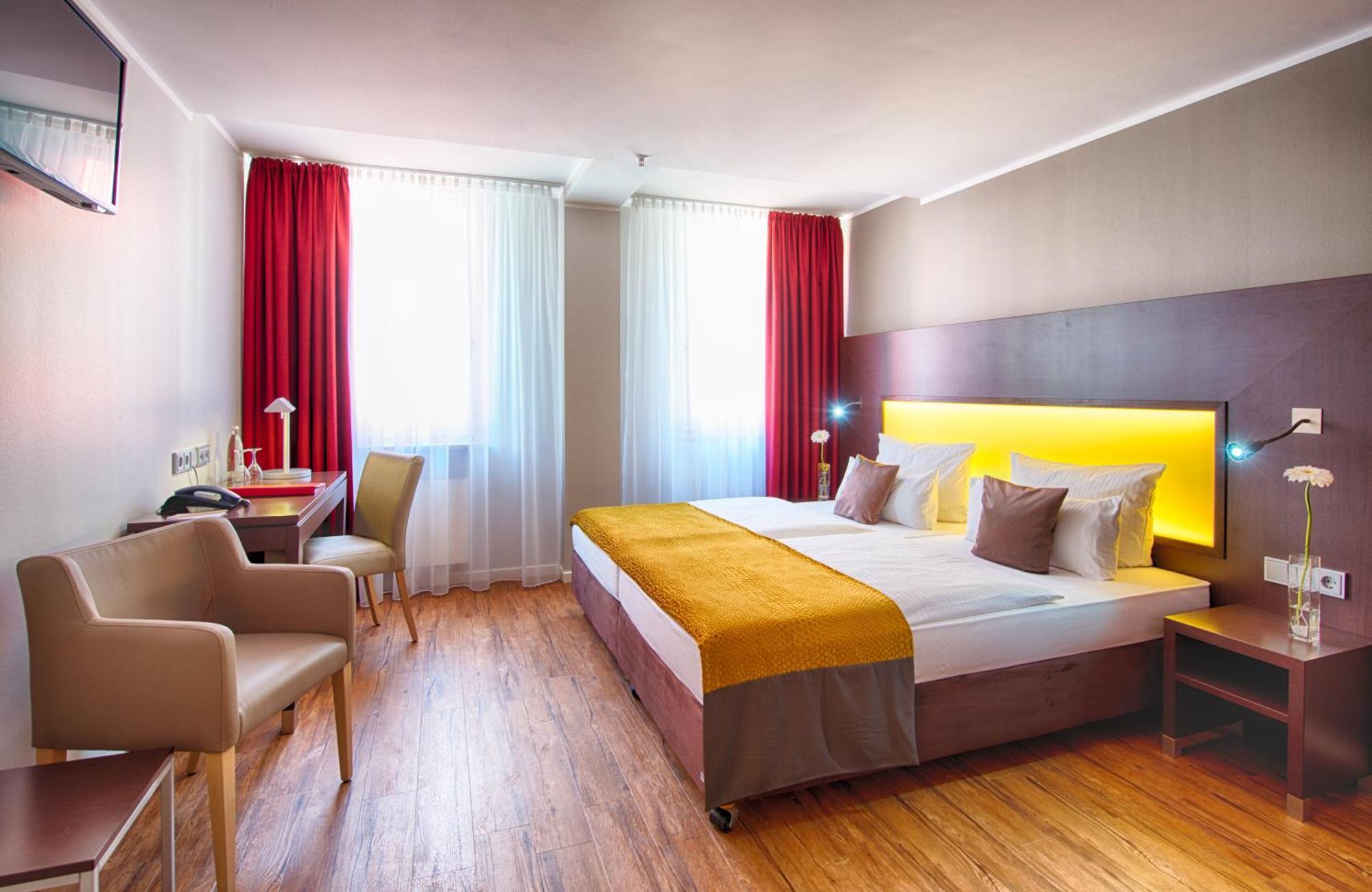 Hotel Leonardo Center